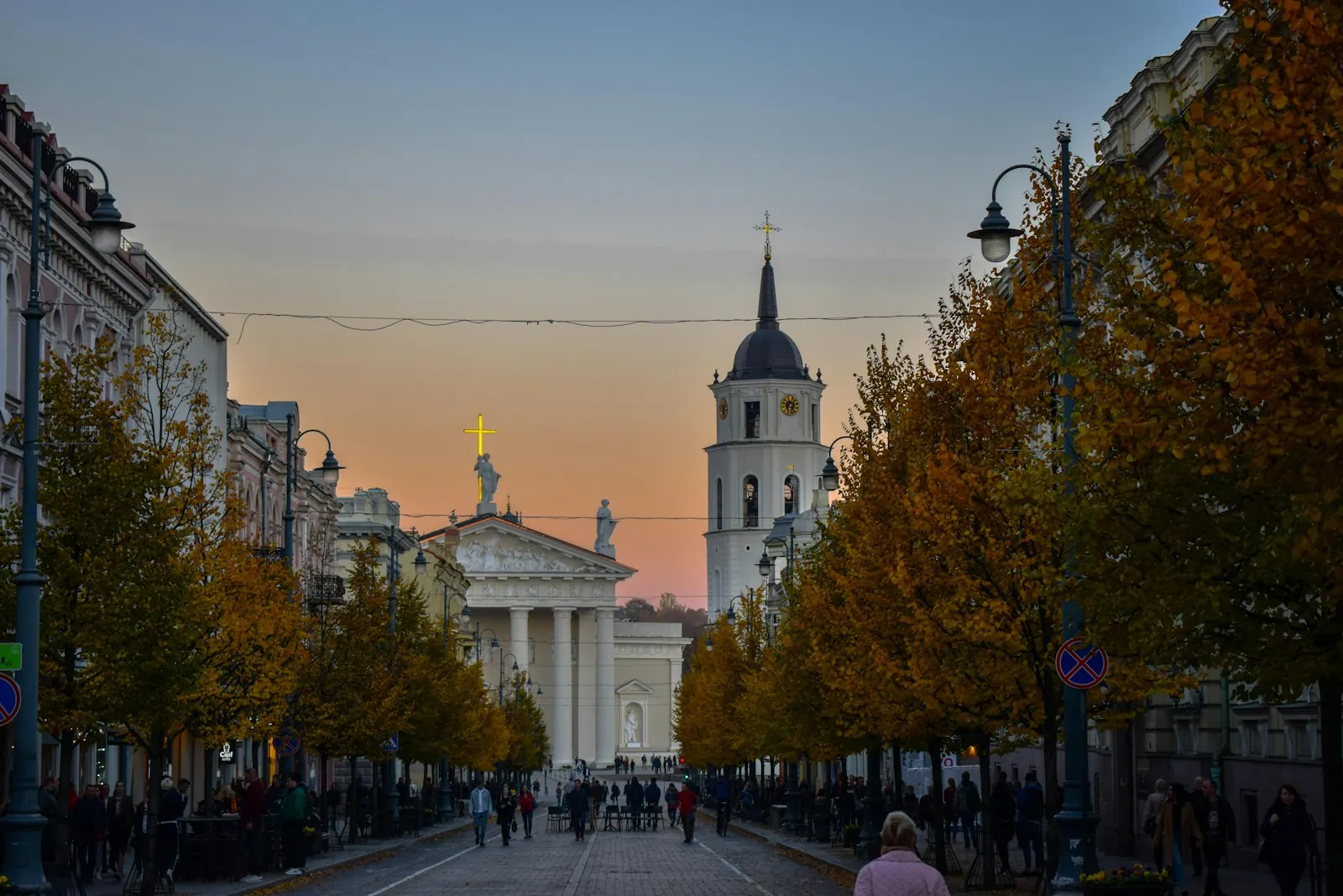 La cattedrale di Vilnius al tramonto